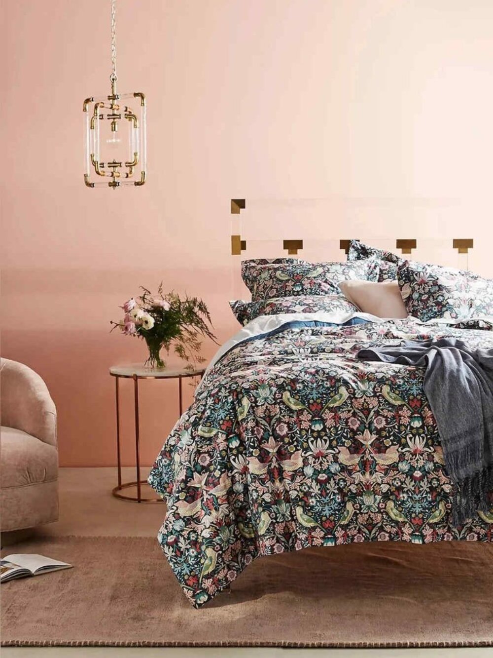 Anthropologie Strawberry Thief William Morris King Comforter & Pillow Case Set